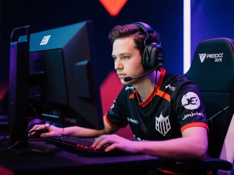 LCK Professional Player